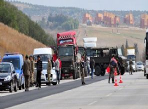 TIR'ları arama emrini veren Alay Komutanı görevden alındı