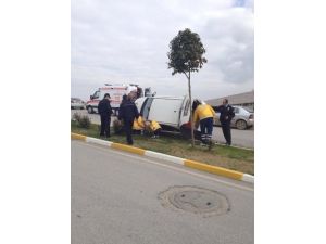 Otomobil Devrildi: 1 Yaralı