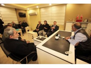 Başkan Öztürk, Alevi Kültür Derneği Ve Semerkant Vakfı’nı Ziyaret Etti