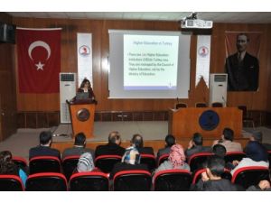 Omü'de Uluslararası Eğitim Toplantısı Düzenlendi