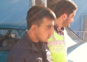 Eşkal değiştiren kapkaççı yakalandı