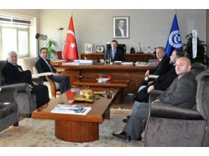 Osbiad Yönetimi Uşak Üniversitesi'ni Ziyaret Etti