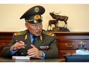 Kırgızistan’ın İlk Genelkurmay Başkanı Atandı