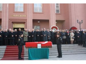 Vefat Eden Yargıtay Daire Başkanı Asarlıoğlu Defnedildi