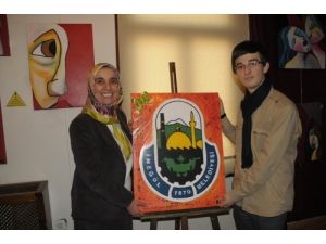 İnesmek Kursiyerinden Resim Sergisi