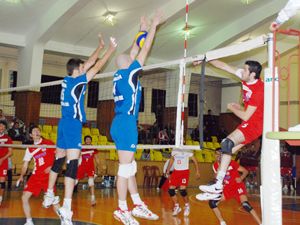 Voleybol 1. Liglerinde 10 maç var