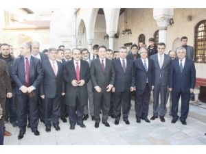 Başbakan Yardımcısı Babacan Hatay'da Bitki Müzesini Gezdi