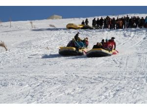 Ergan Dağı Kayak Merkezi'nde Rafting Heyecanı