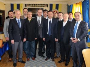 Aziz Yıldırım, Sivas Fenerbahçeliler Derneği’ni Ziyaret Etti