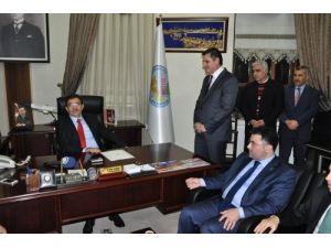 Bakan Güllüce: Sen O Köylünün Kokusuna Kurban Ol