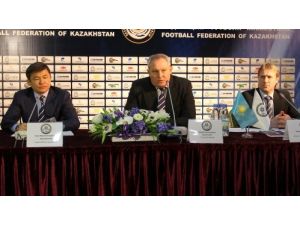 Kazakistan Futbol Milli Takımına Rus Teknik Adam