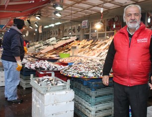 Balıkçı satışlardan memnun değil