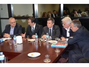 'Bursa’yı Yönetirken Akademik Odaların Görüşlerinden Yararlanacağız'