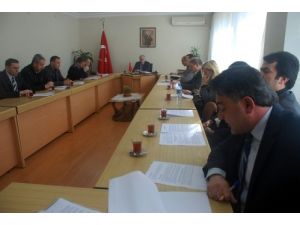 Kaymakam Çay Ve Siyasiler Seçim İçin Toplandı