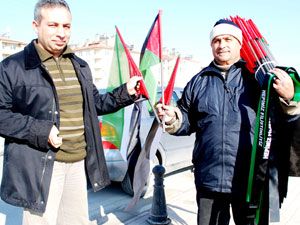 Filistin bayrağına yoğun ilgi