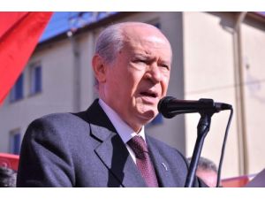 Bahçeli: Başbakan, Kamuoyuna Aklanmak İstediğini Söylemeli