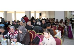 Belediye Başkanı Site Sakinleri İle Buluştu