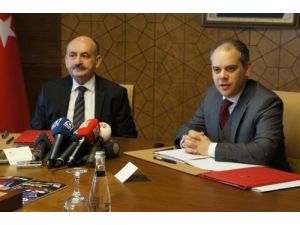 Yurtkur'da Kalan 300 Bin Öğrenciye Sağlık Taraması