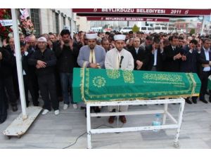 Silahlı Saldırıda Ölen Coşkun Demirkol, Son Yolculuğuna Uğurlandı