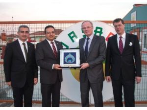 Almanya Federal Cumhuriyeti Büyükelçisi’nden Bursagaz’a Ziyaret