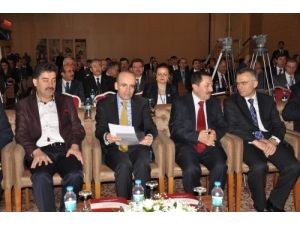 Bakan Şimşek'den Defterdarlara: Masa Başında İş Yapmayın