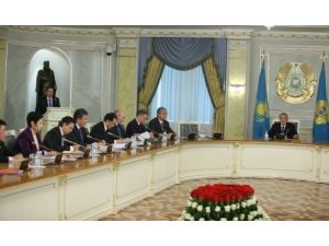 Nazarbayev’den Hükümete Tehdit