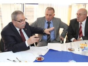 Necattin Demirtaş, Seyyar Pazarcıların Sorunlarını Dinledi