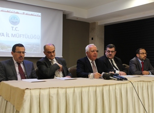 Diyanet bu yıl hac müracatı almayacak