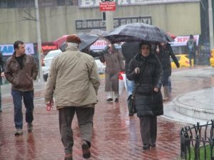 Yağmur, Azda Olsa Sevindirdi