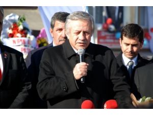 Mhp'li Adan: Amacımız Ezanı Hür, Bayrağı Hür Türkiye