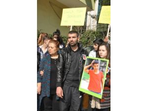 Ölen Motosiklet Sürücüsünün Ailesinden Eylem