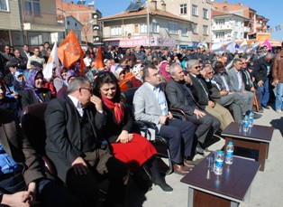 AK Parti Ilgın seçim bürosu açıldı