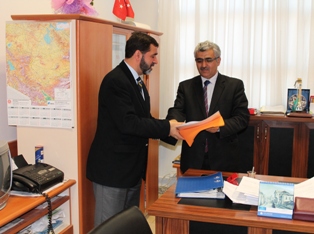 Saadet, aday listesini YSK'ya teslim etti
