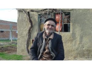 Bu Aile Artık Yağmurdan Korkmak İstemiyor