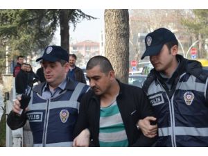 On Bin Liralık Soygun Adliyede Bitti
