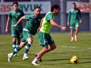 Bursaspor, Çaykur Rizespor’a Kilitlendi