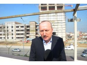 Mhp'li Büyükşehir Adayından Belediye Sarayı Eleştirisi