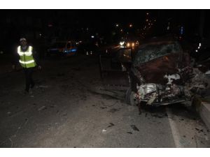 Mardin'de Trafik Kazası: 2 Ağır Yaralı