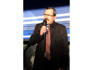 Özel Rafet Kahraman Liseleri, Suriyeli Mültecilere Bir Tır Yardım Gönderdi