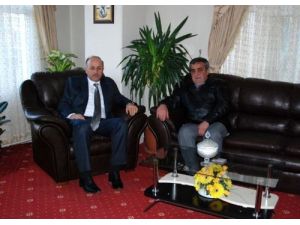 Vali Azizoğlu, Esob'u Ziyaret Etti