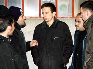 Yanan kereste fabrikası 10 saatte söndürülebildi
