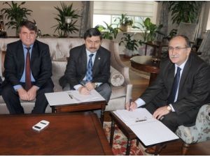 Cbü Tıp Öğrencileri İçin Sağlık, Eğitim Ve Araştırma Bölgesi Oluşturulacak