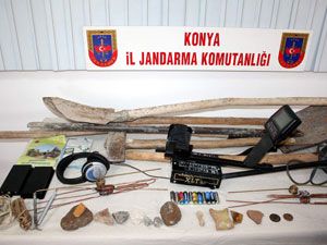 Kaçak kazı yapan 6 kişi yakalandı