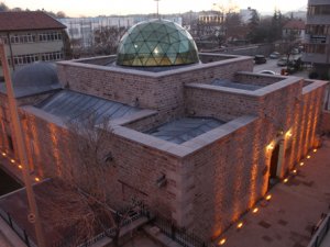 Medrese sanata hizmet edecek