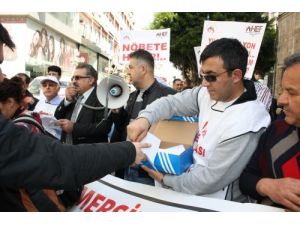 Mersin'de Aile Hekimleri Yürüdü