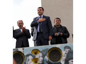 Demirtaş: Bediüzzaman'ı Kullanarak Oy İsteyenlere Halk 30 Mart'ta Cevap Verecek