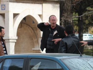 Oğlunu göremeyen baba'dan bıçaklı eylem