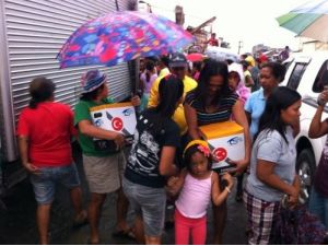 Kimse Yok Mu Filipinler'de Yaraları Sarmaya Devam Ediyor