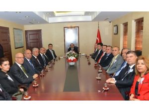 Vergi Dairesi Başkanlığı’ndan Vali Coş’a Ziyaret