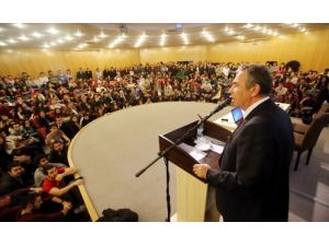 Chp'li Mansur Yavaş: Gençlerimizi Teknoloji İle Buluşturacağız